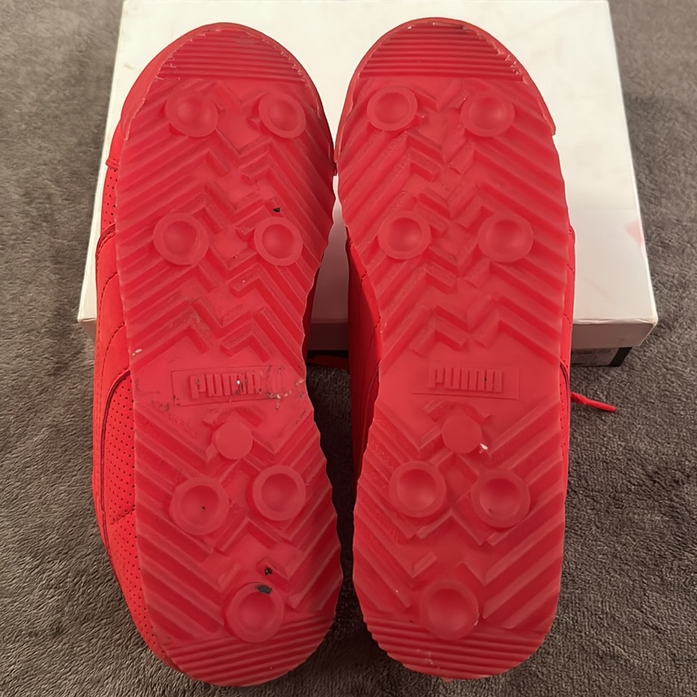 Puma sneakers size 5.5 - Picture 10 of 13